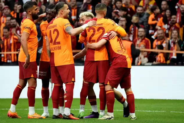 Galatasaray, Fenerbahçe'nin rekorunu tarihe gömdü! 36 yıl...