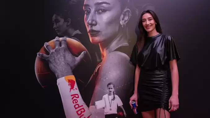 Galaya o sözler damga vurdu: "Hande'nin tırnağını saçını eleştireceğinize..."