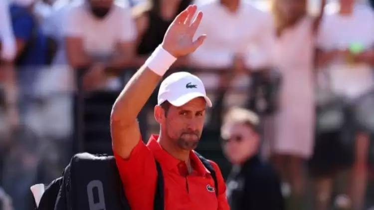 Dünya 1 numarası Novak Djokovic'ten Roma Açık'a erken veda