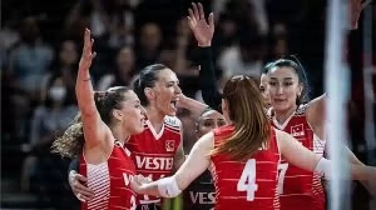 "Filenin Sultanları", FIVB Milletler Ligi ilk hafta maçları için Antalya'ya geldi