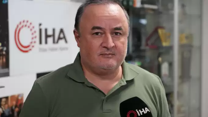 ''Türk hocalar yurt dışında bir yer edinmek istiyorsa tek yol...''