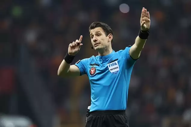 Halil Umut Meler 2024 Avrupa Şampiyonası öncesi hakem hazırlık kampında