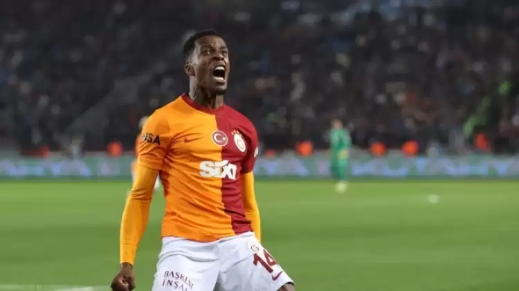 Zaha'ya skandal mesajlar! Irkçılık...