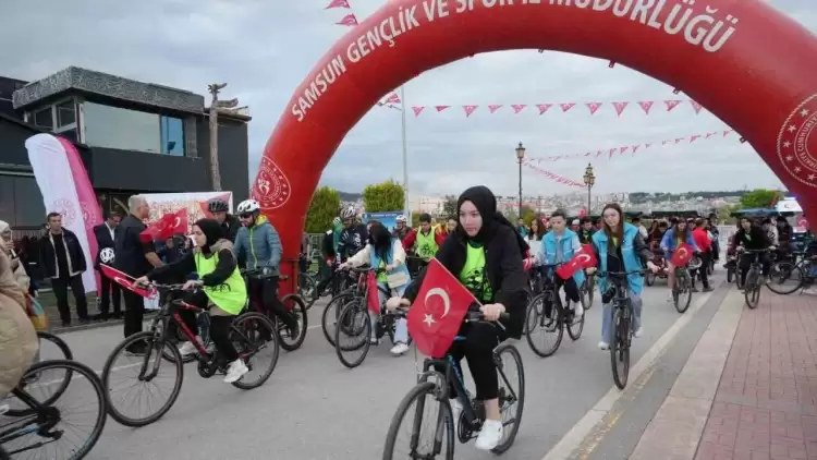 Samsun'da 19 Mayıs Bisiklet Turu