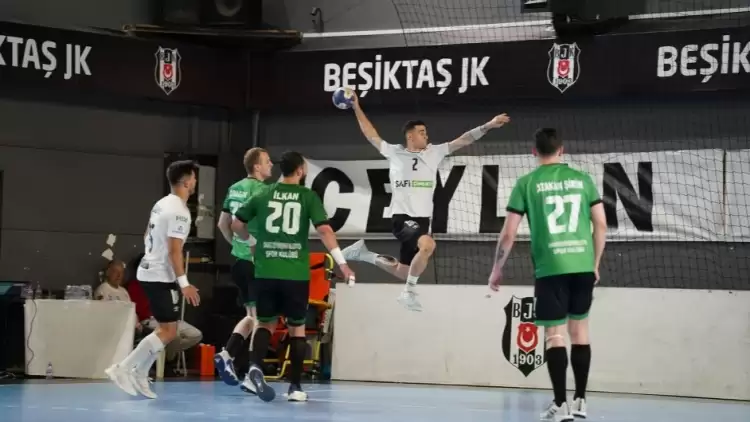 Sakarya Büyükşehir Belediyesi'ni yenen Beşiktaş 2-0 öne geçti!