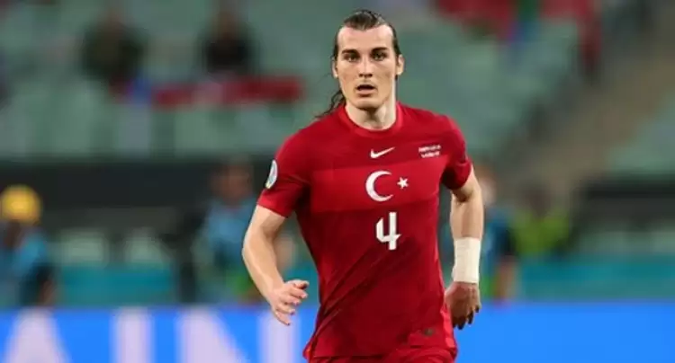 Fenerbahçeli yıldız sakatlandı, A Milli kadrodan çıkarıldı! Çağlar Söyüncü...