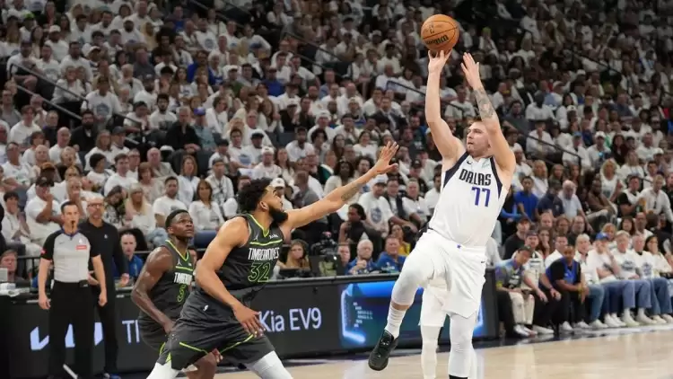 Luka Doncic ve Kyrie Irving 72 sayı attı, Dallas finale çıktı!