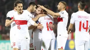 A Milli Takım'da bir sakatlık daha! Yıldız oyuncu kadrodan çıkarıldı