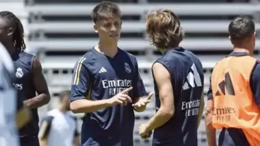 Arda Güler yerine geçecekti! 1 yıl daha Real Madrid'de kaldı