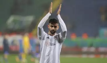 Beşiktaş'ta Rachid Ghezzal ile yollar ayrıldı!