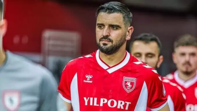 Samsunspor, 4 futbolcusu ile yollarını ayırdı