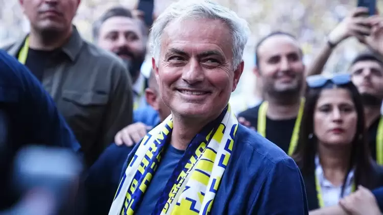 Fenerbahçe'den ilk transfer bombası! Dünya yıldızı ile prensip anlaşması sağlandı