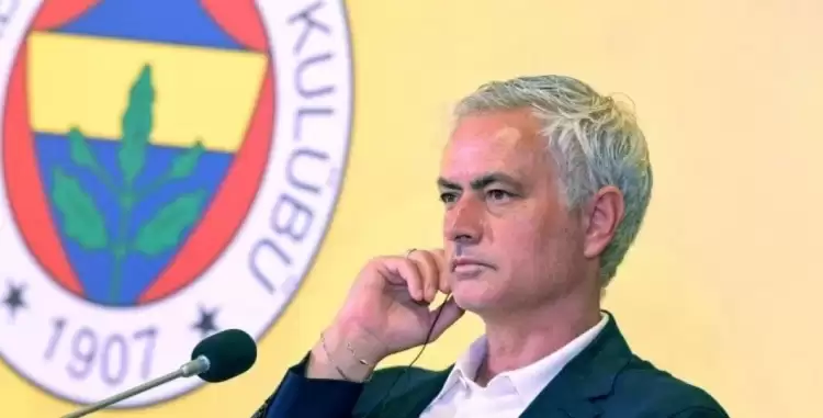 İşte Fenerbahçe'nin hedefindeki dünya yıldızı! Jose Mourinho bizzat arayıp çağırdı