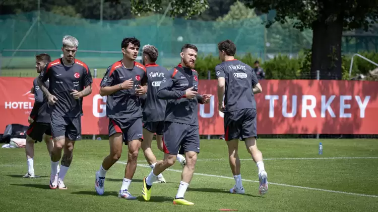 A Milli Futbol Takımı, Polonya maçı hazırlıklarını sürdürdü