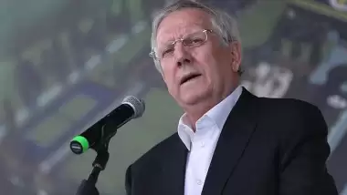 Aziz Yıldırım kongreyi terk etti