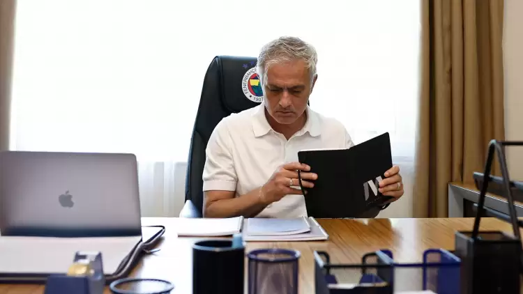 Jose Mourinho ilk kararını verdi! Sezon başlamadan biletini kesti