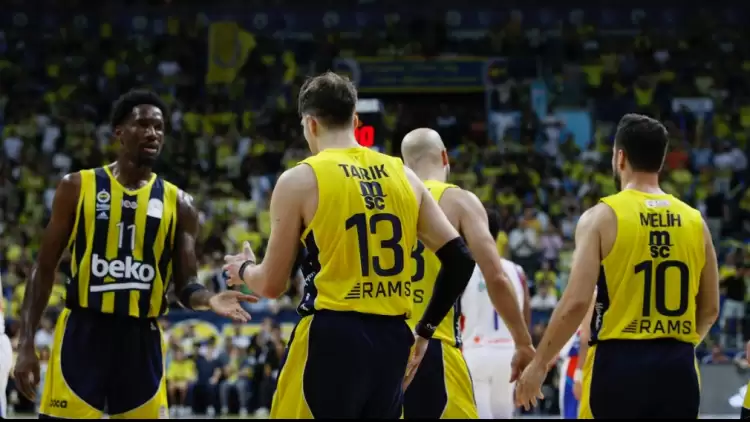 Basketbol Süper Ligi finalinde Anadolu Efes'i deviren Fenerbahçe şampiyon oldu!