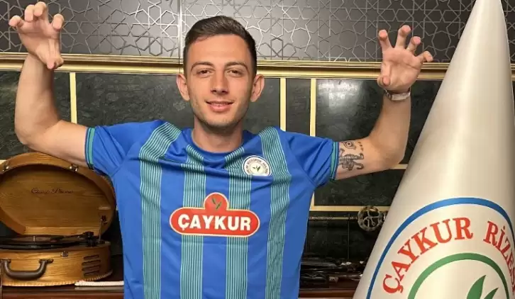 Çaykur Rizespor, Yunan futbolcu Giannis Papanikolaou'yu transfer etti