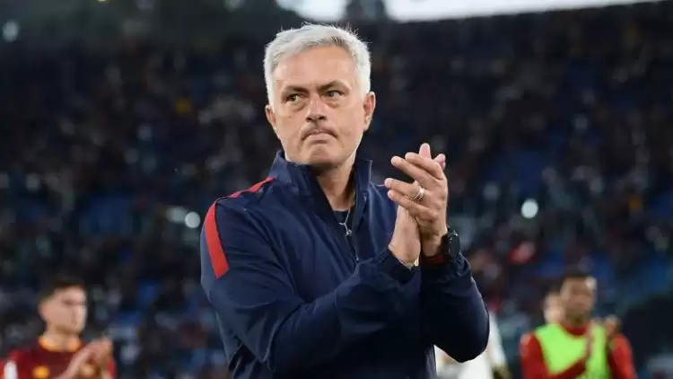 Fenerbahçe'de Jose Mourinho'dan flaş paylaşım! "Tatil bitiyor..."