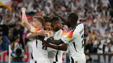 Ev sahibi EURO 2024'e şovla başladı!