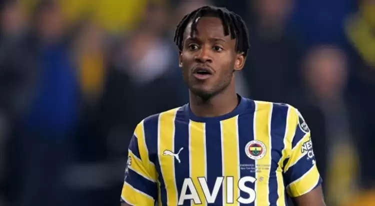 Fenerbahçe'de Batshuayi ile yollar ayrılıyor mu?