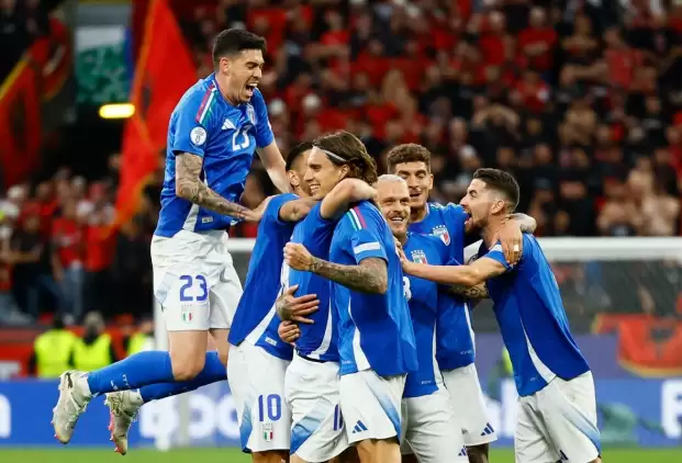 Tarihi maçta Arnavutlar zorladı, İtalyanlar kazandı
