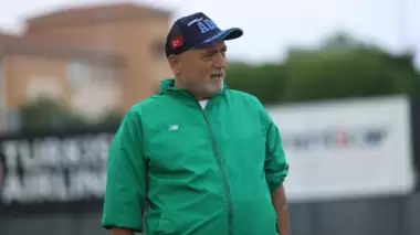 Hikmet Karaman'dan Galatasaray ve Fenerbahçe değerlendirmesi!