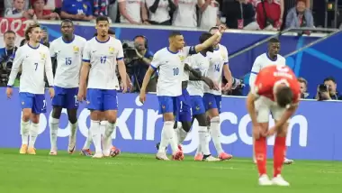 Fransa maçı kazandı ama Mbappe'yi kaybetti!