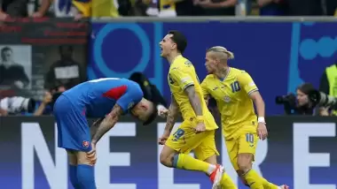 Ukrayna Slovakya'yı yendi! E Grubu'nda çarşı pazar karıştı!
