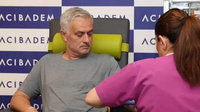 Fenerbahçe'de sağlık kontrolleri başladı