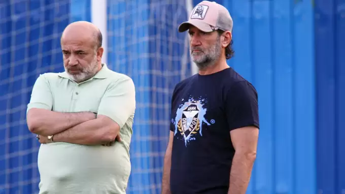 Adana Demirspor'da şok istifa!