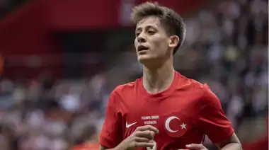 Manchester United'ın efsane golcüsü, kulübe Arda Güler'i transfer etme çağrısında bulundu: “Yeni De Bruyne olur”