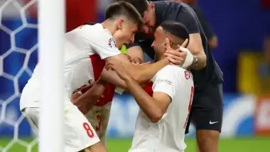 Cenk Tosun: "Avusturya maçı kursağımızda kalmıştı"