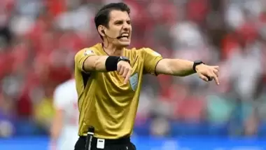 Halil Umut Meler, İngiltere - Slovakya maçını yönetecek