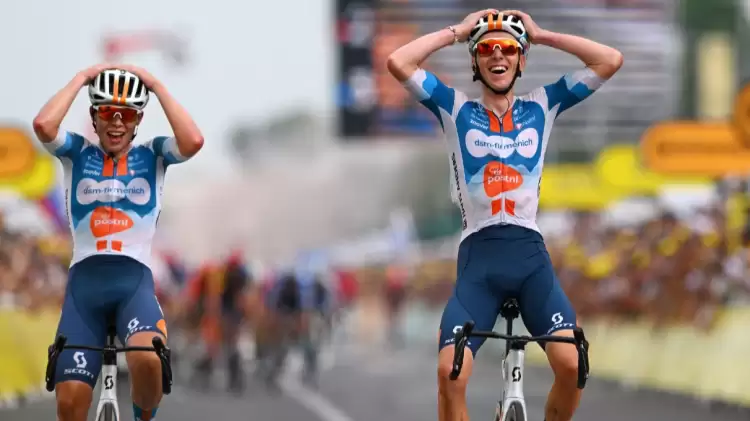 Fransa Bisiklet Turu'nun açılış etabını Romain Bardet ilk sırada bitirdi!