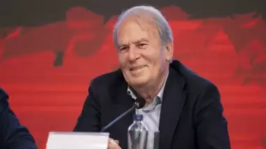 Mustafa Denizli: "Turu geçersek önümüz açık"