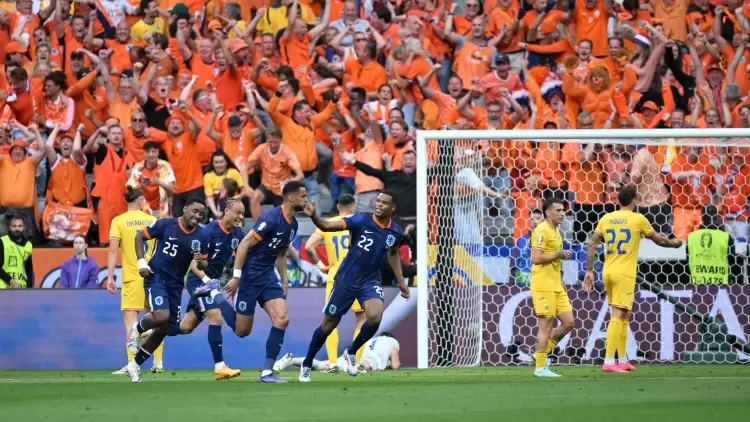 Portakallar Rumenleri devirdi! Hollanda çeyrek finalde