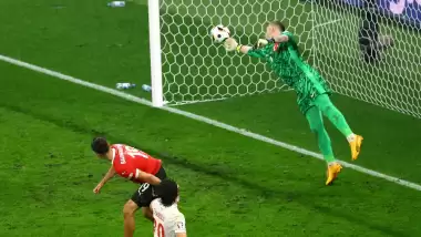 Müthiş kurtarışlara imza atan Mert Günok'tan iddialı sözler