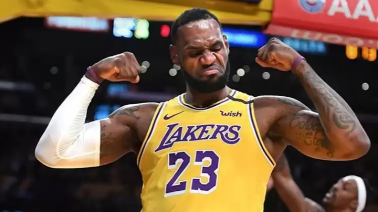 LeBron James'ten yeni anlaşma! 