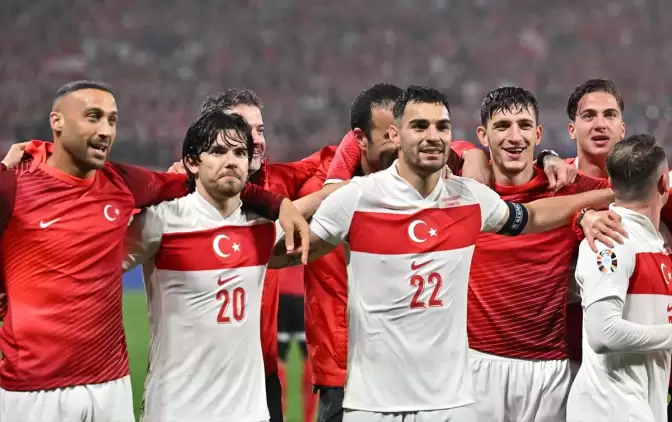 İşte yapay zekanın Hollanda - Türkiye maçı skor tahmini! Hangi takım yarı finale yükselecek?