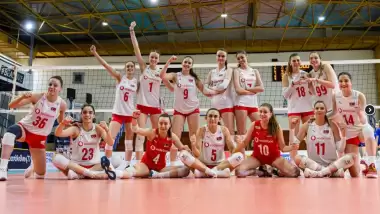 U18 Kadın Voleybol Milli Takımı, Litvanya’yı rahat geçti!
