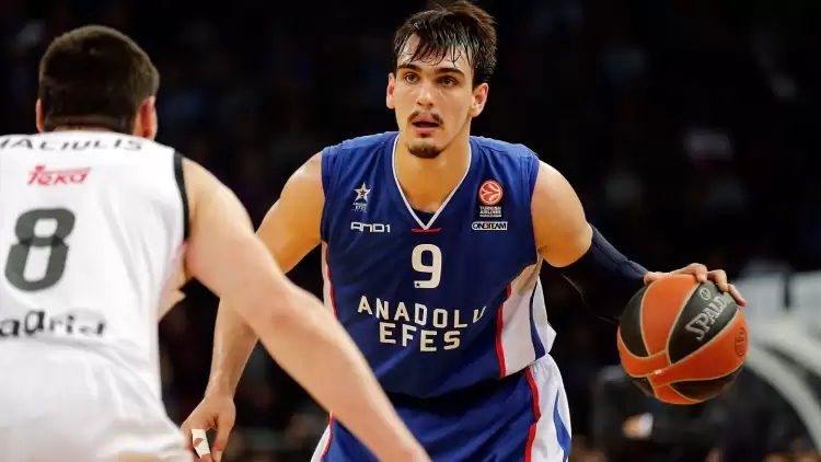 Ergin Ataman eski Anadolu Efes yıldızını gözüne kestirdi