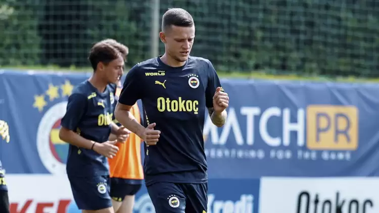 Fenerbahçe, yeni sezon hazırlıklarını sürdürdü