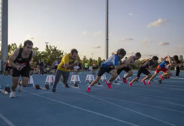 Atletizm Oyunları yoğun ilgi gördü, yüzlerce kişi katıldı