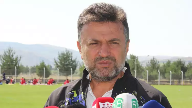 Bülent Uygun: "Menajerler futbolcuları ayartıyor"