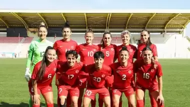 CANLI| Türkiye-İsviçre (Kadın Futbol)