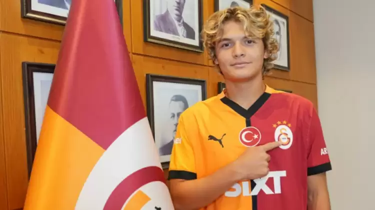 Galatasaray, Efe Akman ile profesyonel sözleşme imzaladı!