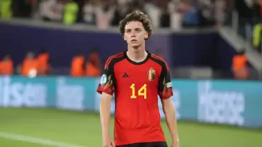 Beşiktaş yeni sol bekini Belçika'da buldu