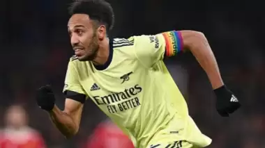 Fenerbahçe'ye Aubameyang transferinde kötü haber! Anlaşma sağladı