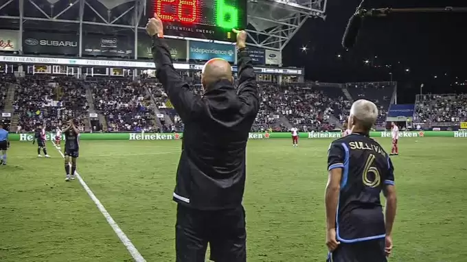 MLS'de tarihi gün! 14 yaşında A takım forması giydi, tribünler ayağa kalktı